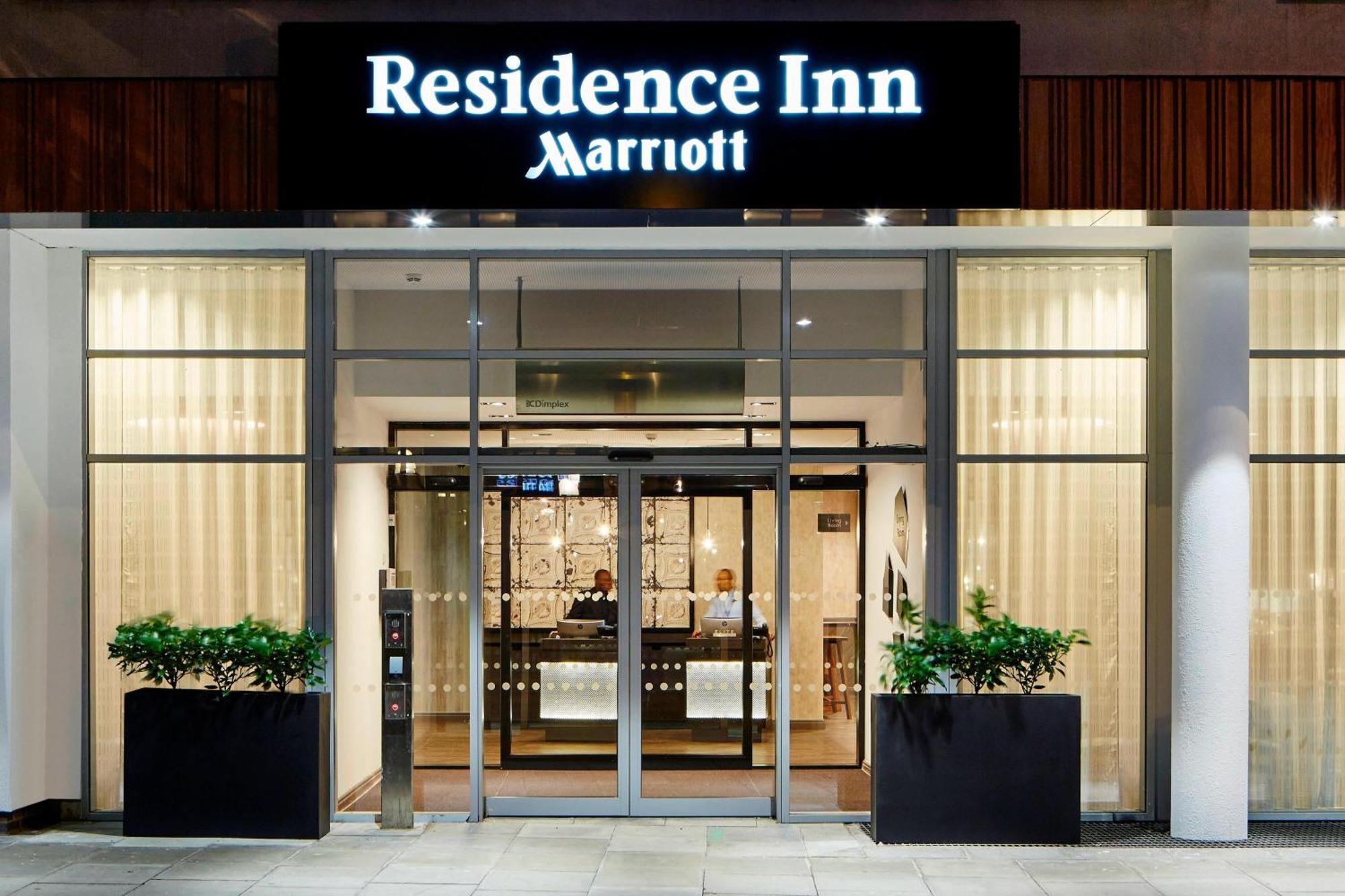 Hotel By Marriott Bridge Londra